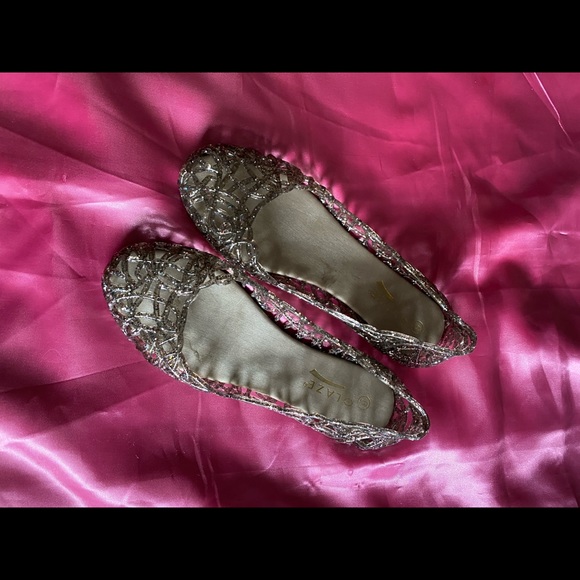 Jelly Flats - Picture 1 of 2